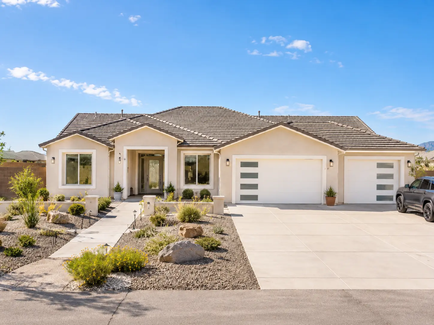 HK 2384 signature home exterior